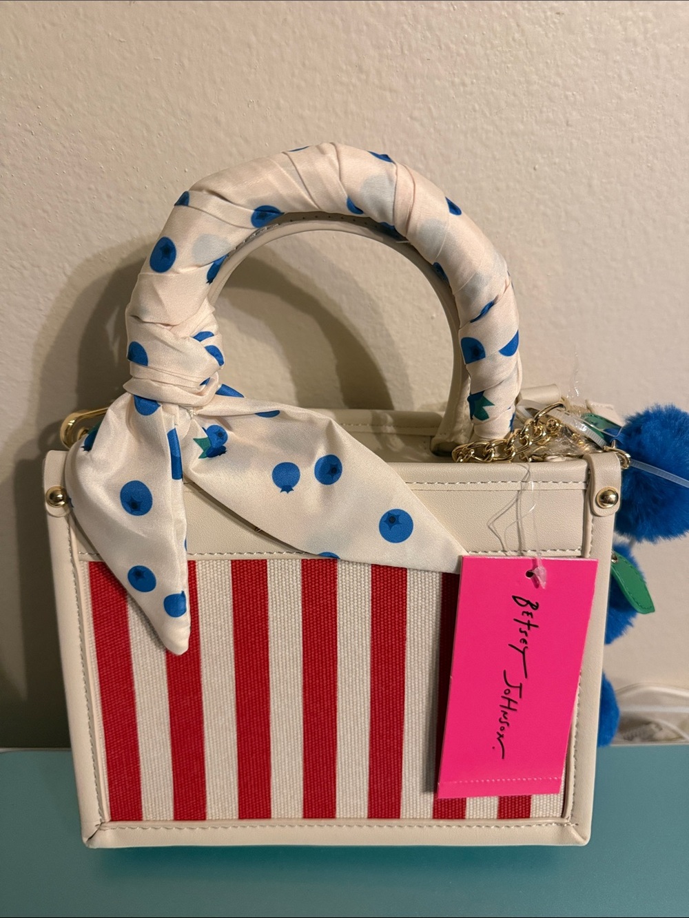 Betsey Johnson Crossbody Purse - Picture 8 of 8
